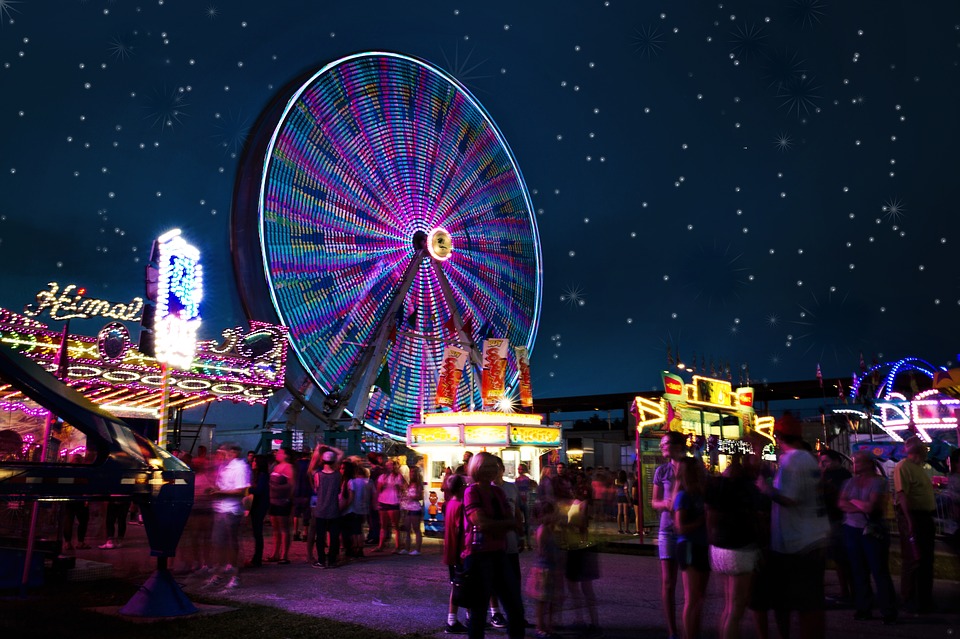 Tour serale Bangkok - Ferris Wheel Carnival Rides Carnival Fair Night