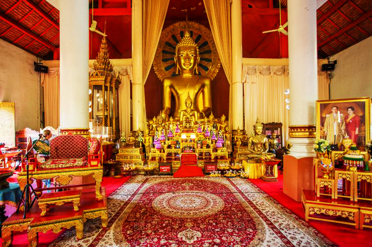 Tour Chiang Mai - statua del Buddha