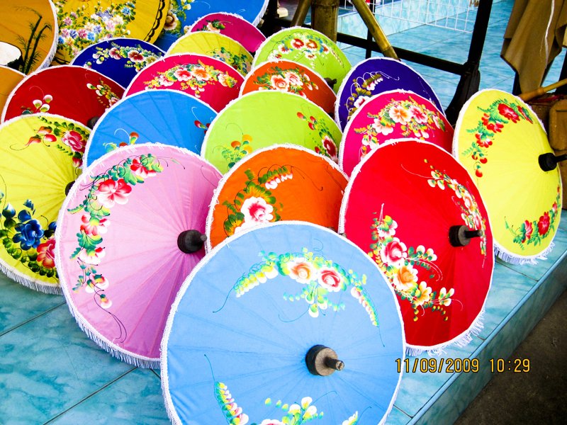 Tour villaggi artigianali di Chiang Mai - le fabbriche degli ombrelli