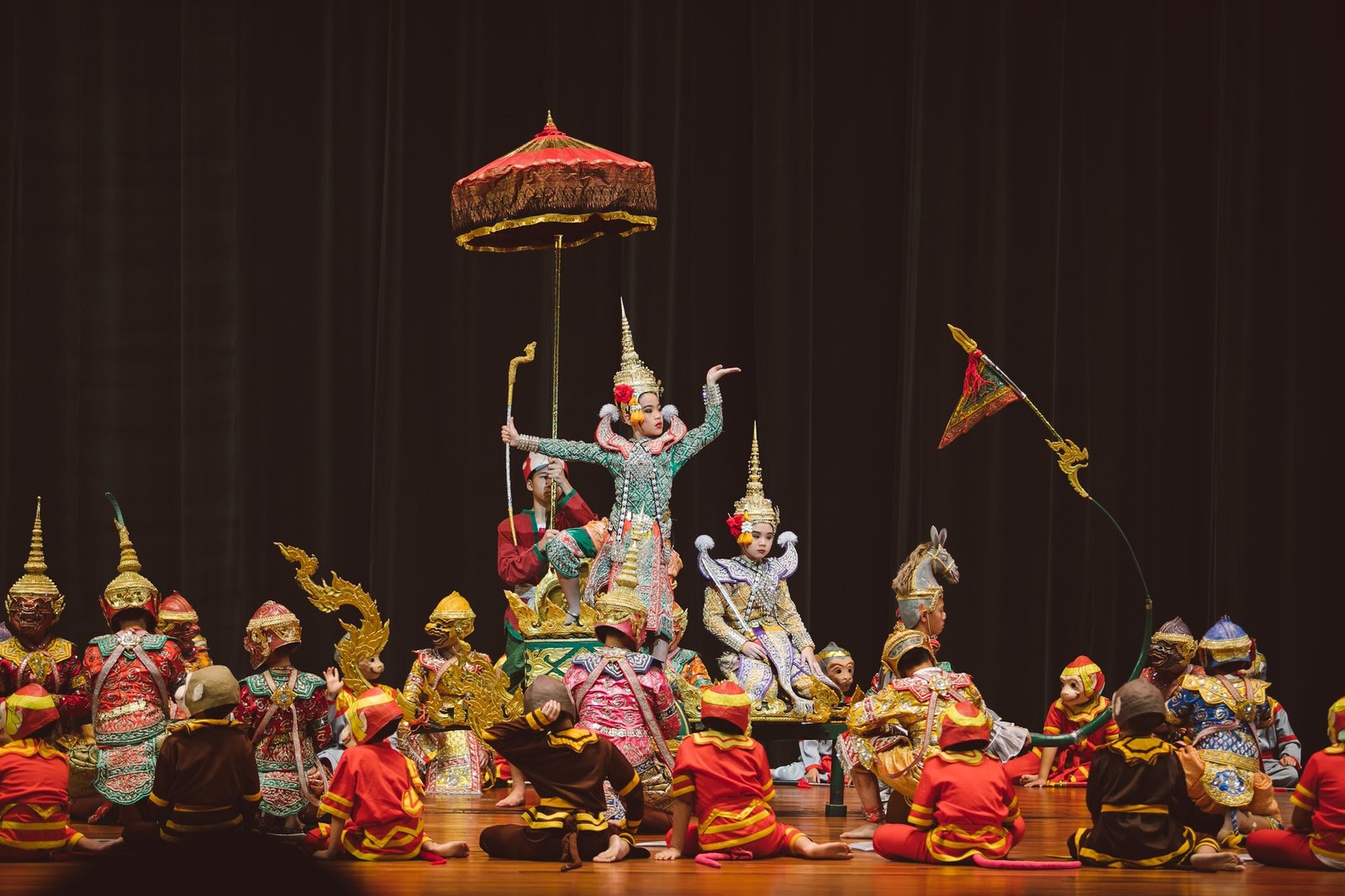 cena kantoke - danze caratteristiche durante la cena