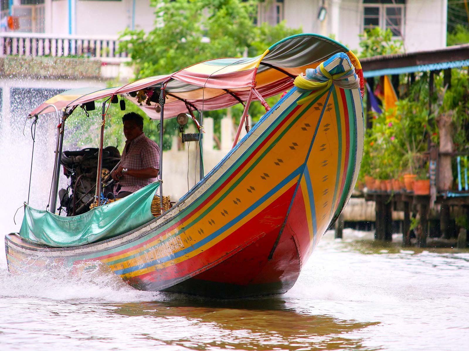Tour canali di Bangkok - barca tipica thailandese