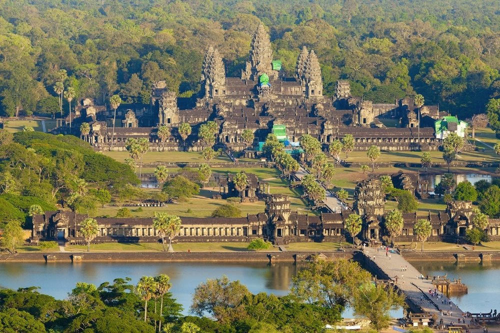 Tour Angkor Wat - L'antica città nella giungla