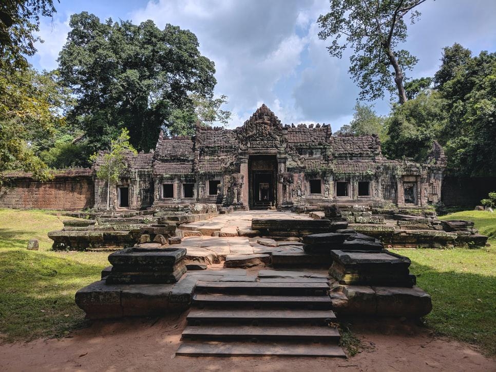 Tour Angkor Wat - L'antica città nella giungla